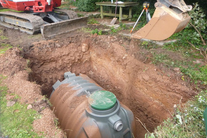 drainage-wci-conder-millenium-septic-tank-installation